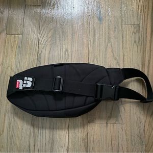 Supreme fanny pack